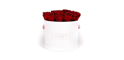 Roses éternelles par 15 dans écrin rond personnalisé