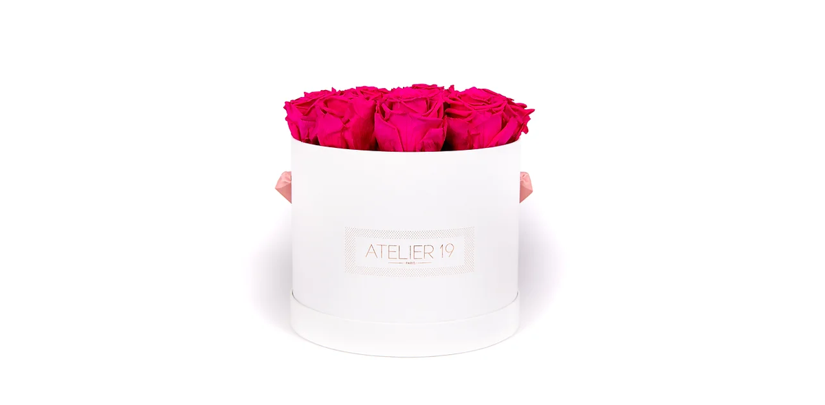 Roses éternelles par 15 dans écrin rond personnalisé