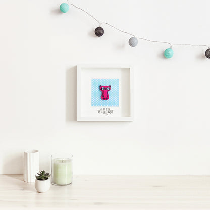 Tableau déco enfant et bébé personnalisé - Petit héros masqué rose