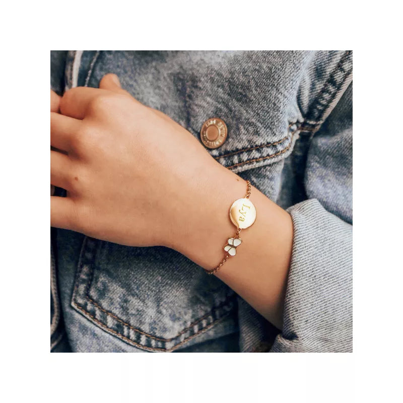 Bracelet personnalisé plaqué or - Médaille et papillon