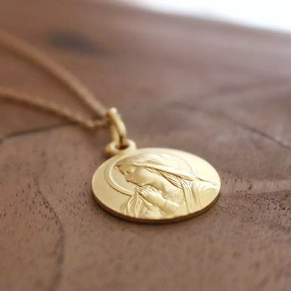 Collier Baptême Communion personnalisé - Médaille Vierge en prière - Plaqué Or