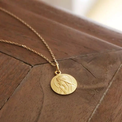 Collier Baptême Communion personnalisé - Médaille Vierge en prière - Plaqué Or