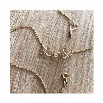 Collier personnalisé - Mot sur chaîne