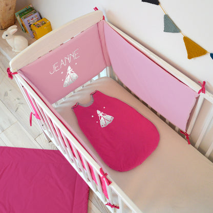 Tour de lit bébé personnalisé