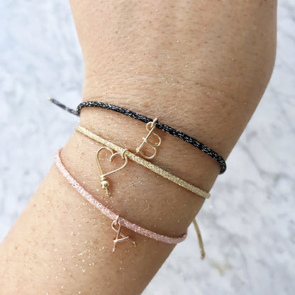 Bracelet personnalisé - Majuscule sur fil pailleté