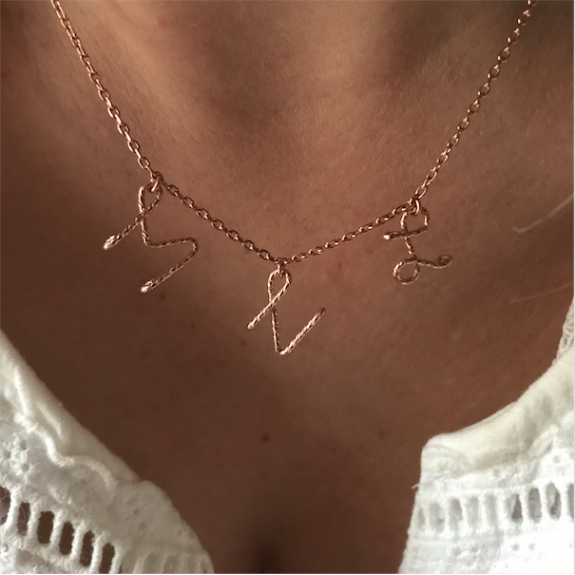 Collier personnalisé - Petite Majuscule sur chaîne sparkle