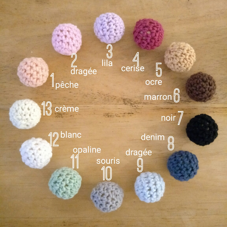 Attache tétine personnalisée - Modèle Hêtre & crochet