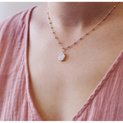 Collier pierre fine ovale personnalisé - Chaîne perlée - Plaqué Or