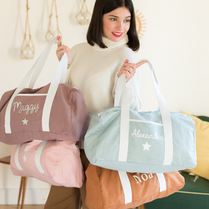 Sac-de-voyage-personnalise-cadeau-maitresse