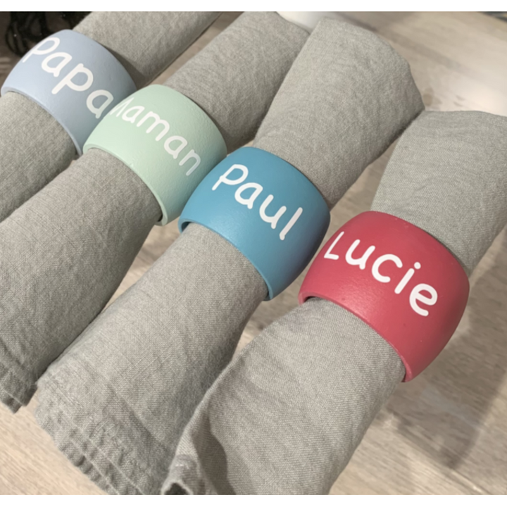 rond-de-serviette-personnalisé-bois-peint-cadeau-maîtresse